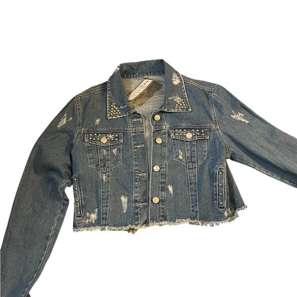 NWT Z Chick Distressed Embellished Cropped Jean Jacket Size Large - Picture 7 of 9